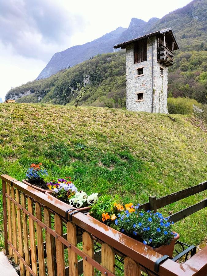 Rustica Sul Lago Tenno Primo Piano 외부 사진