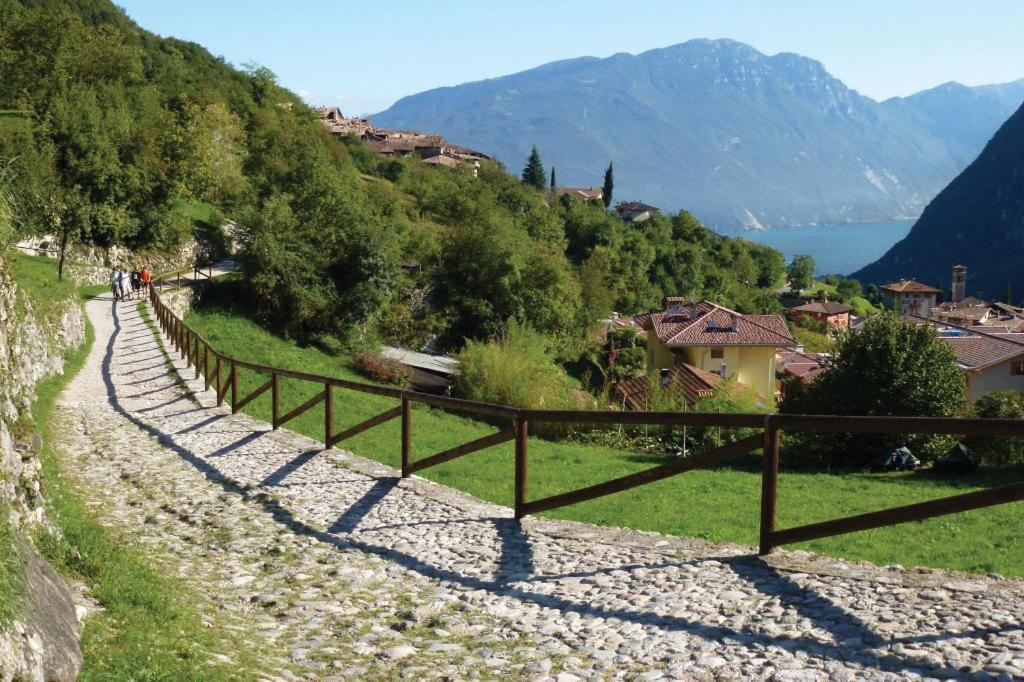 Rustica Sul Lago Tenno Primo Piano 외부 사진